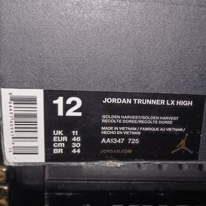 Jordan Trunner LX High Size:12 Mens/Golden Harvest